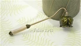 candle snuffer