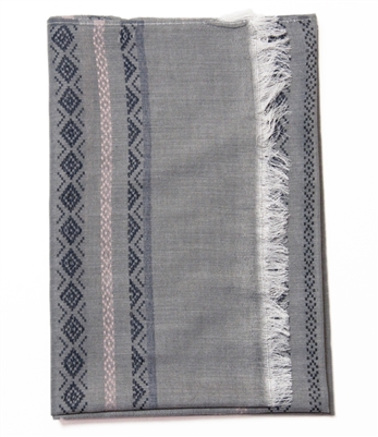 Textured Frayed Edge Scarf