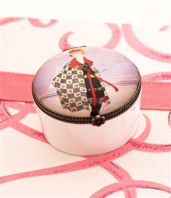 vintage lady box