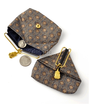 frog coin purse
